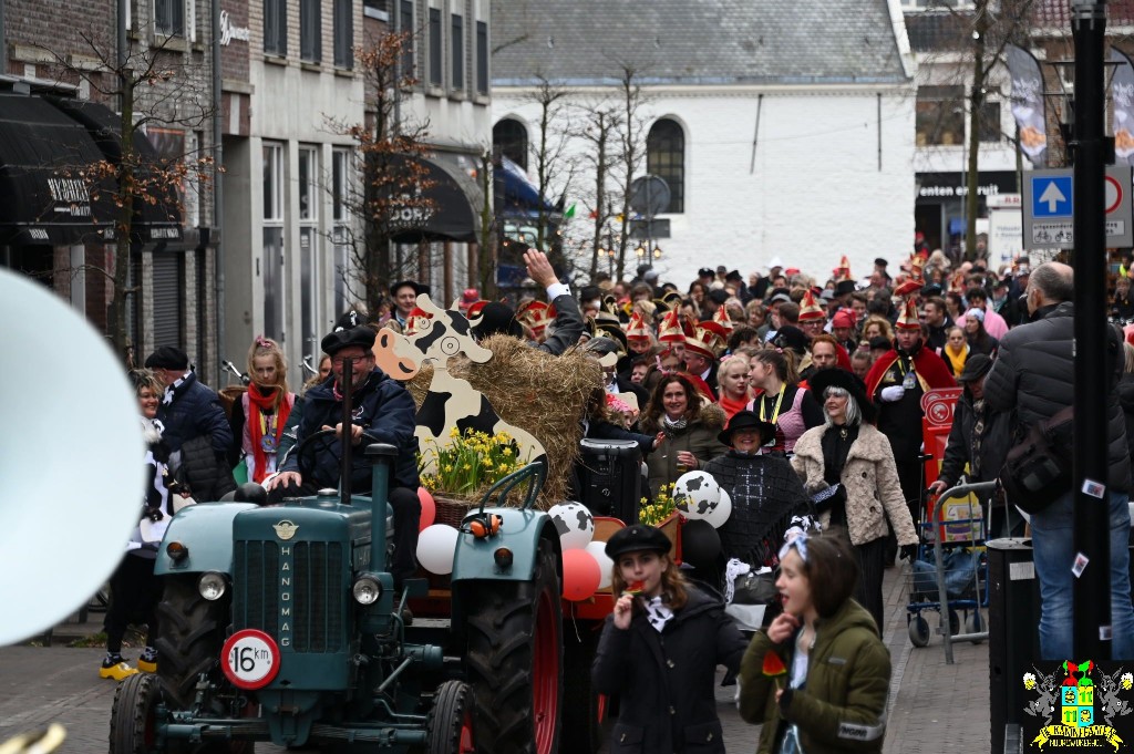 ../Images/Boerenbruiloft gemeentehuis 2023 035.jpg